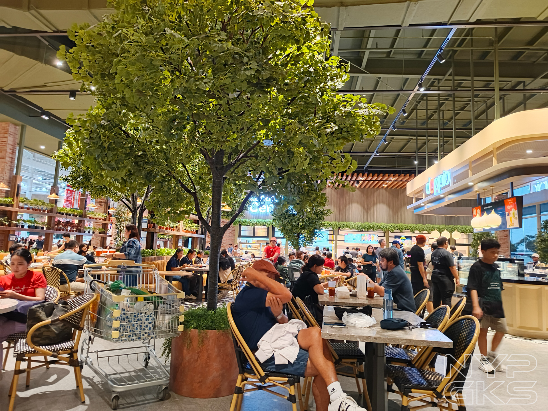 TECNO-POVA-7-Ultra-Low-Light-5397