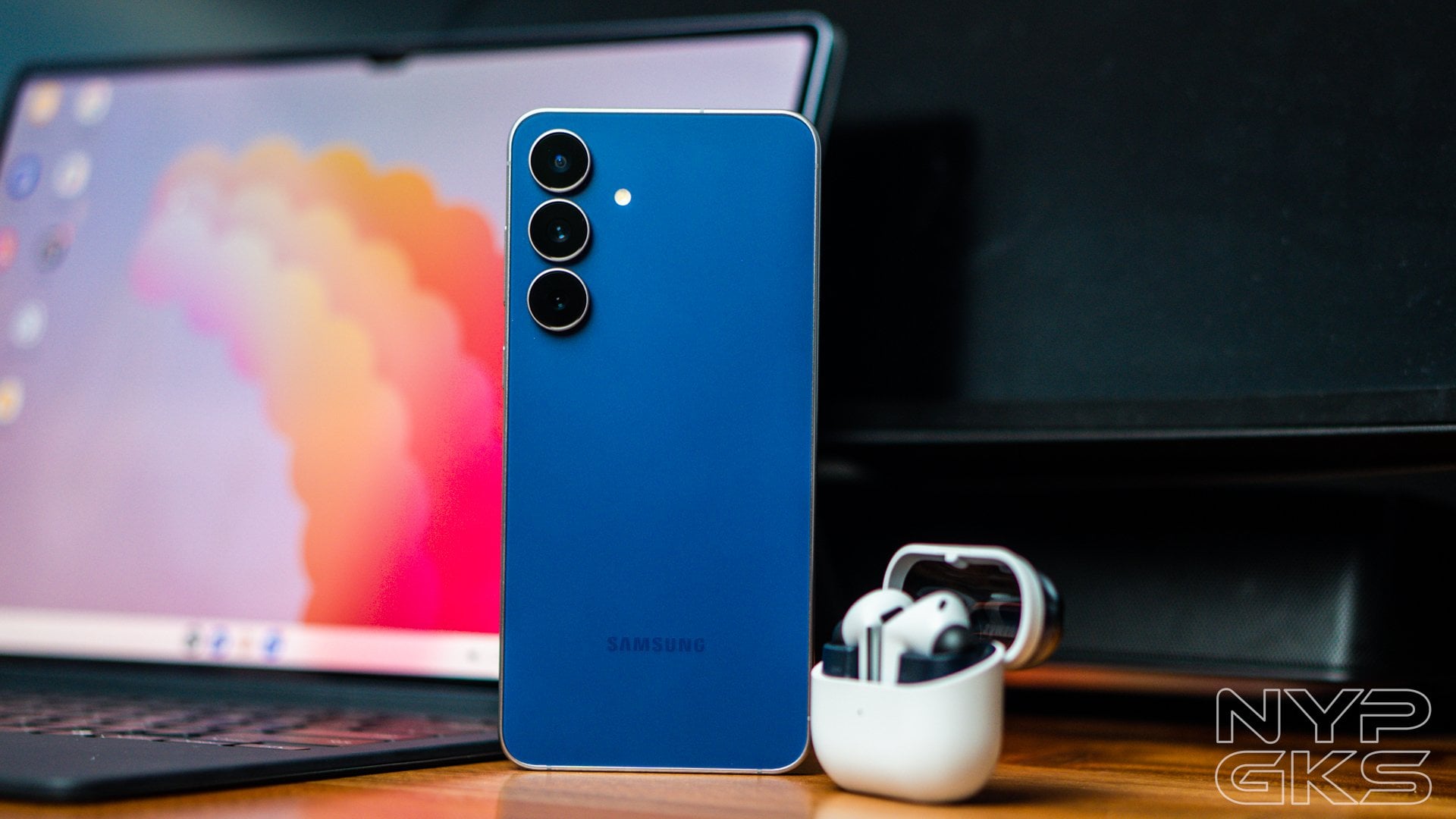 Galaxy-AI-Ecosystem-S25-FE-Buds3-FE