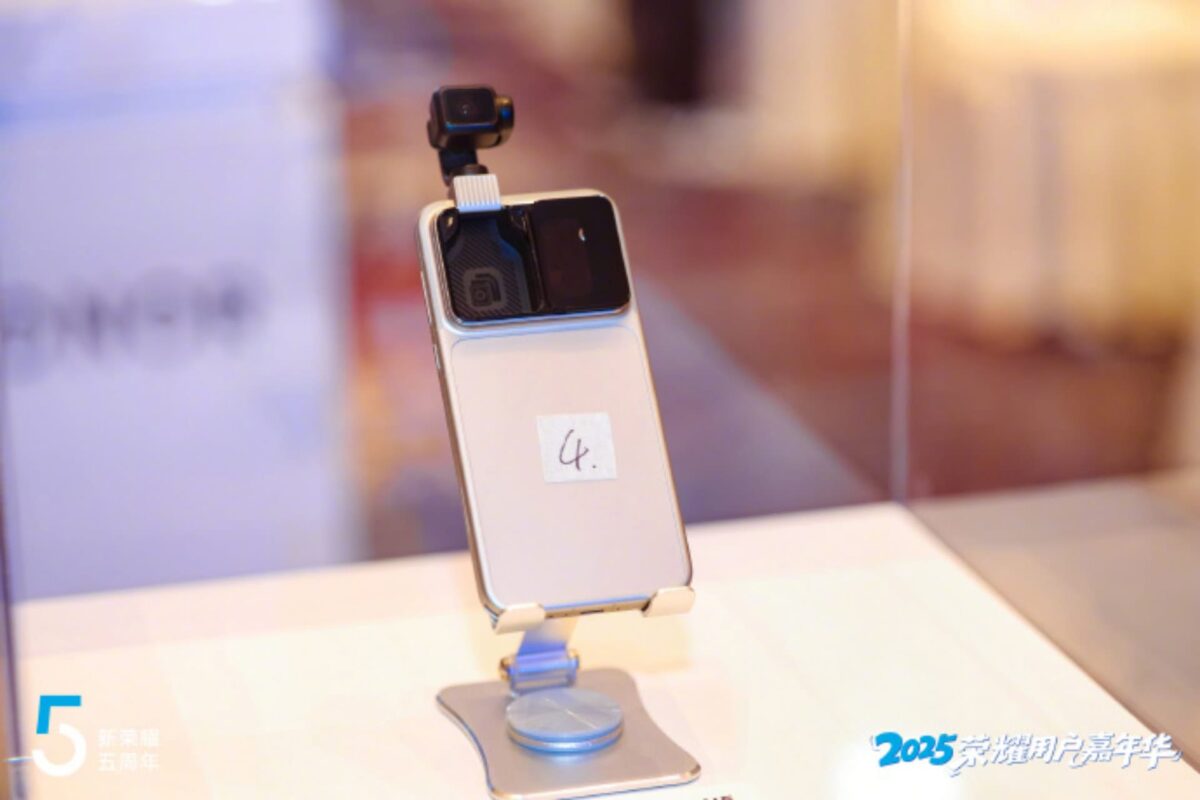 HONOR-Robot-Phone-5991