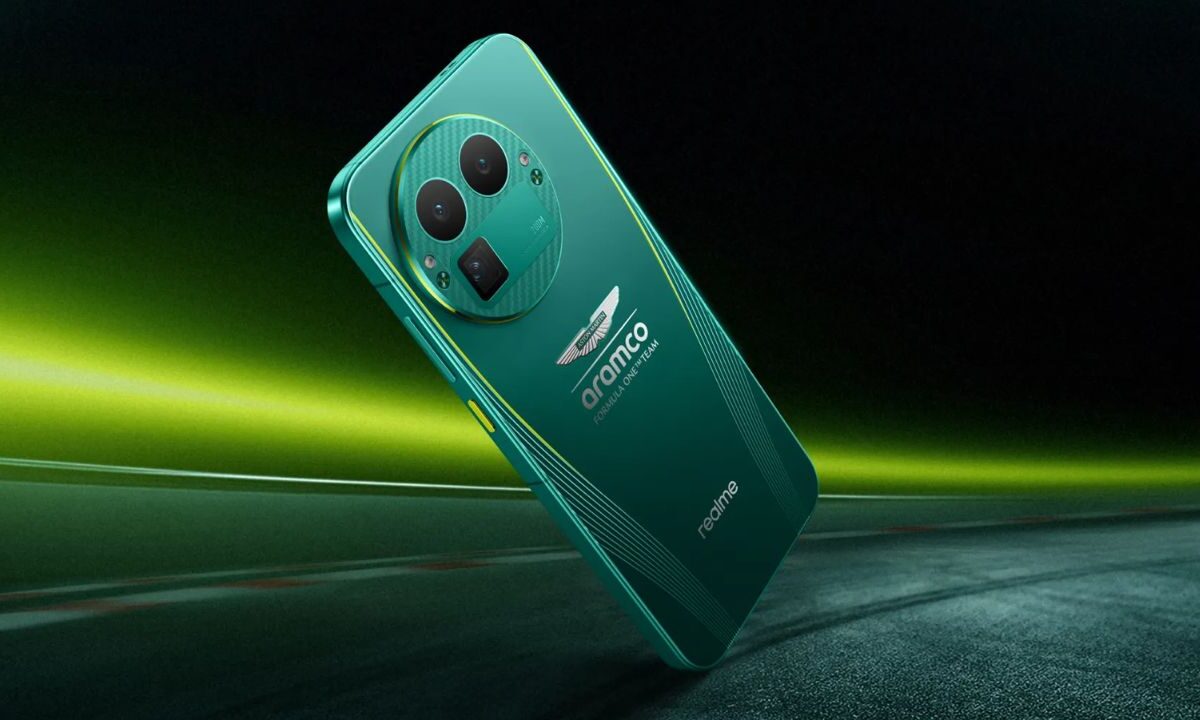 realme-GT8-Pro-Aston-Martin-Limited-Edition-NoypiGeeks
