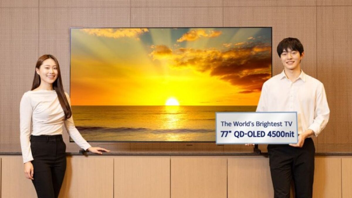 Samsung-77-inch-QD-OLED-TV-brightest-panel