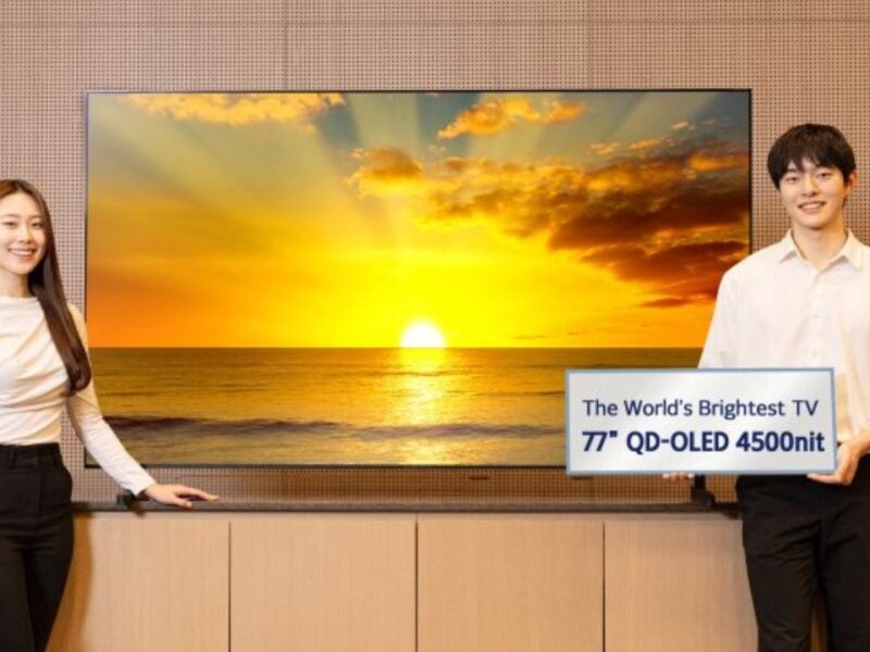 Samsung-77-inch-QD-OLED-TV-brightest-panel