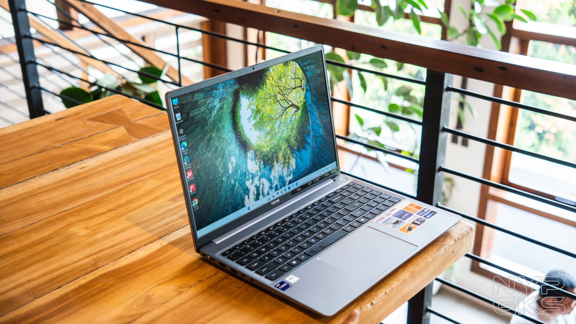 TECNO-MEGABOOK-K12s-13th-Review-5937