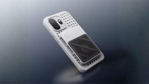 OnePlus Magnetic Ice Cooling Clip is the thinnest in the world