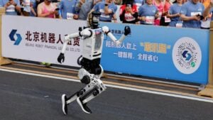 HONOR’s humanoid robot wins Beijing’s 2026 half marathon race