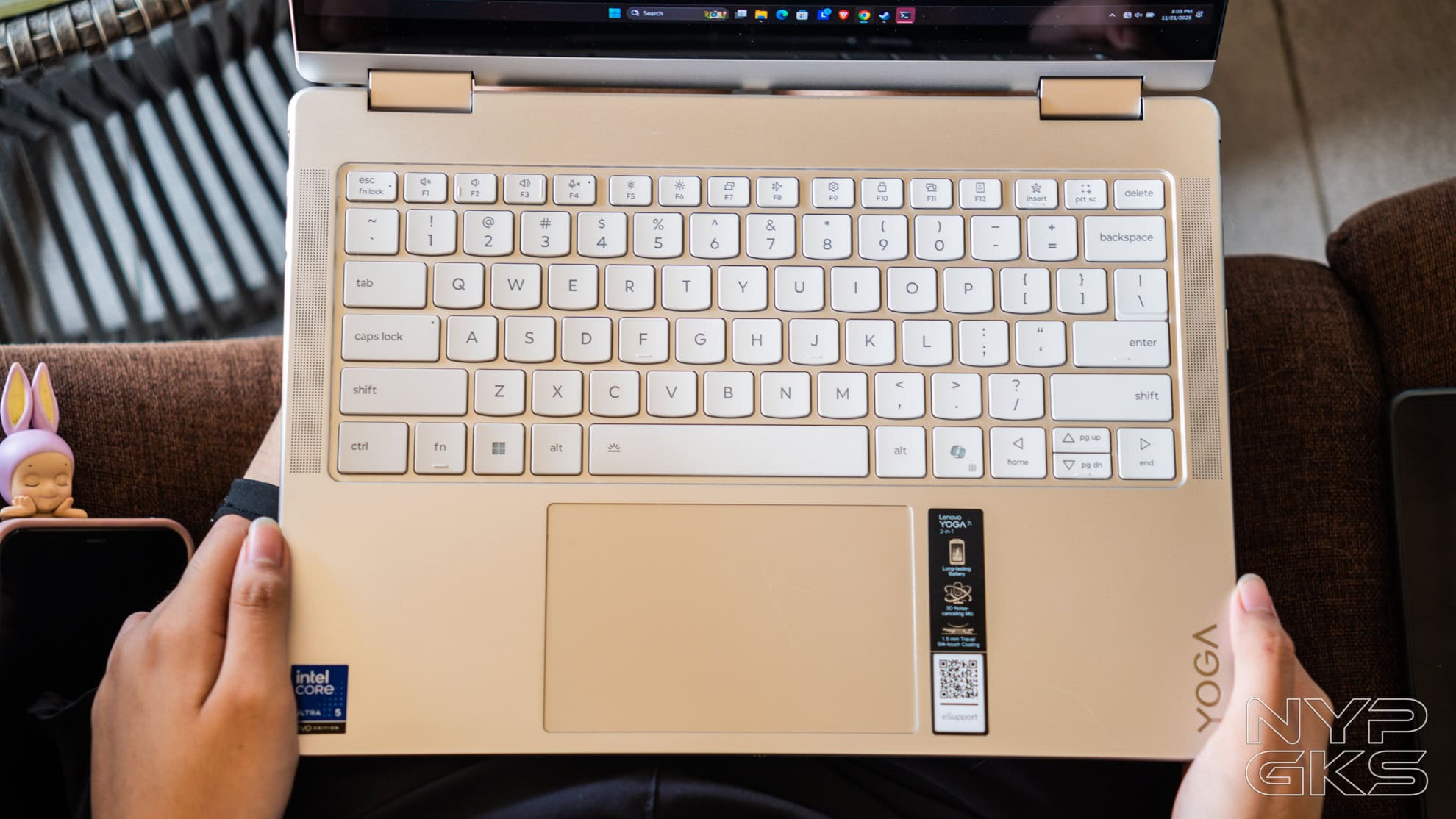 Lenovo-Yoga-7i-2-in-1-Gen-10-Review-5870