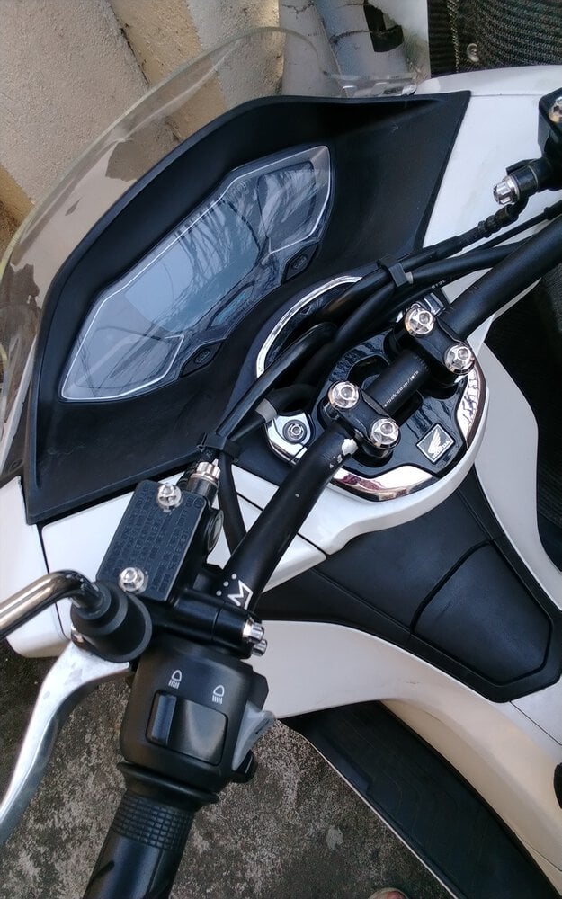 HONOR-Pad-X8b-Cameras-7