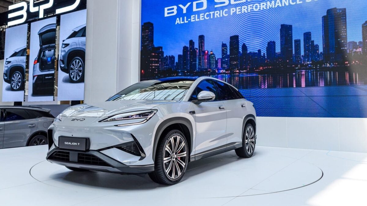 BYD-Sealion-7