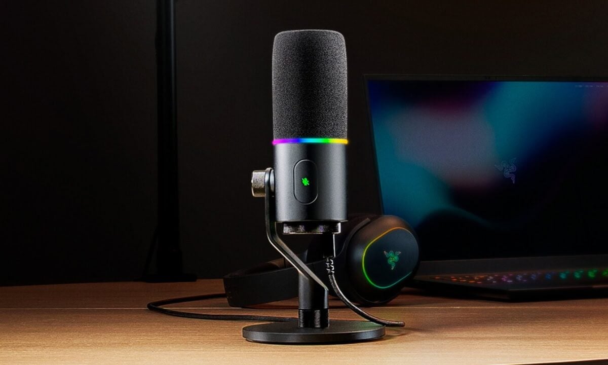 Razer-Seiren-V3-Pro-Microphone