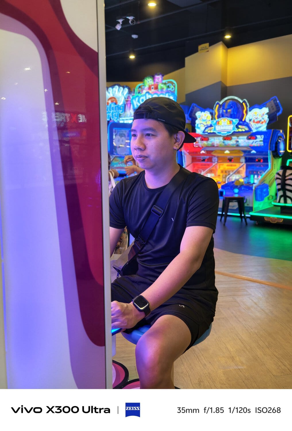 vivo-X300-Ultra-Portrait