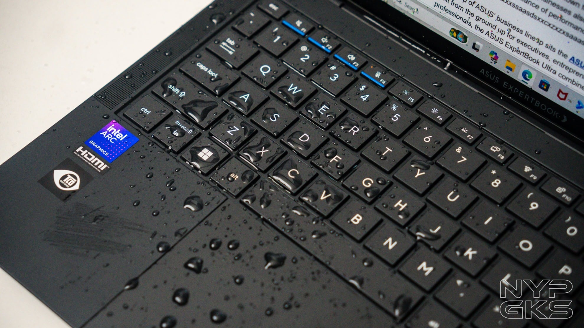 ASUS-ExpertBook-Ultra-Specs-Features