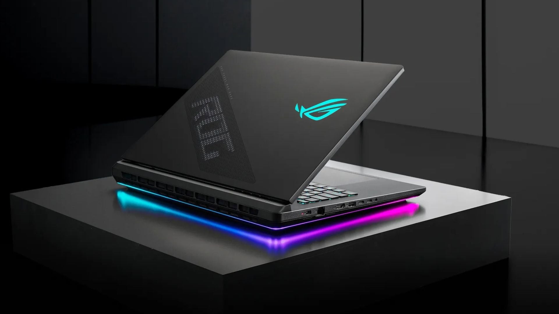 ASUS-ROG-Legacy-20th-Anniversary-5998