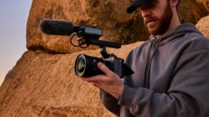 Sony FX5 Cinema Camera: 5K 120fps, 16.6MP fully-stacked sensor, 4K HDR, 5-axis stabilization