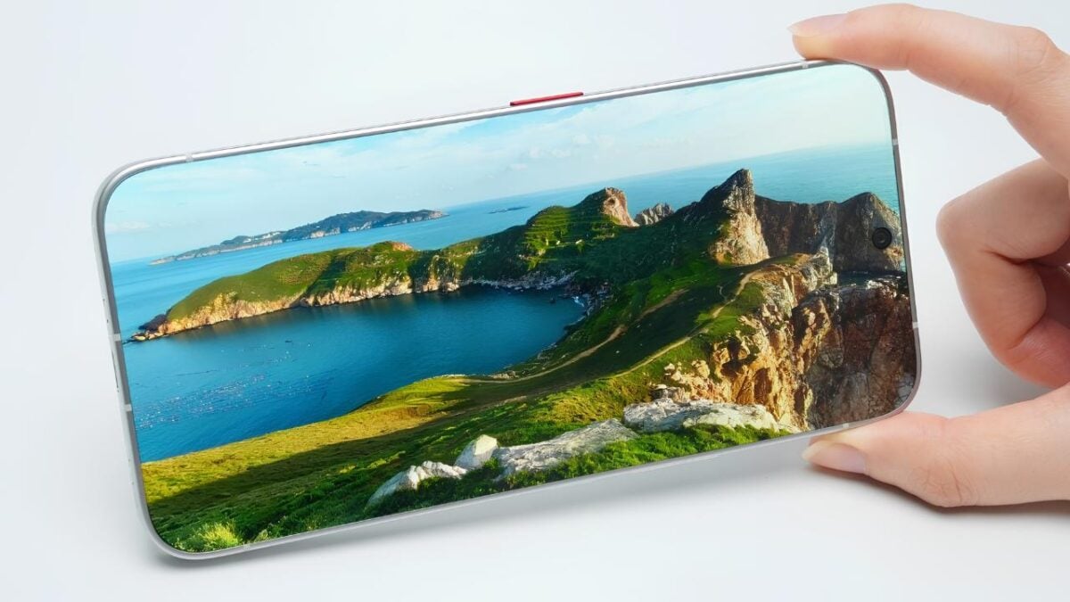 Tecno-no-bezel-phone