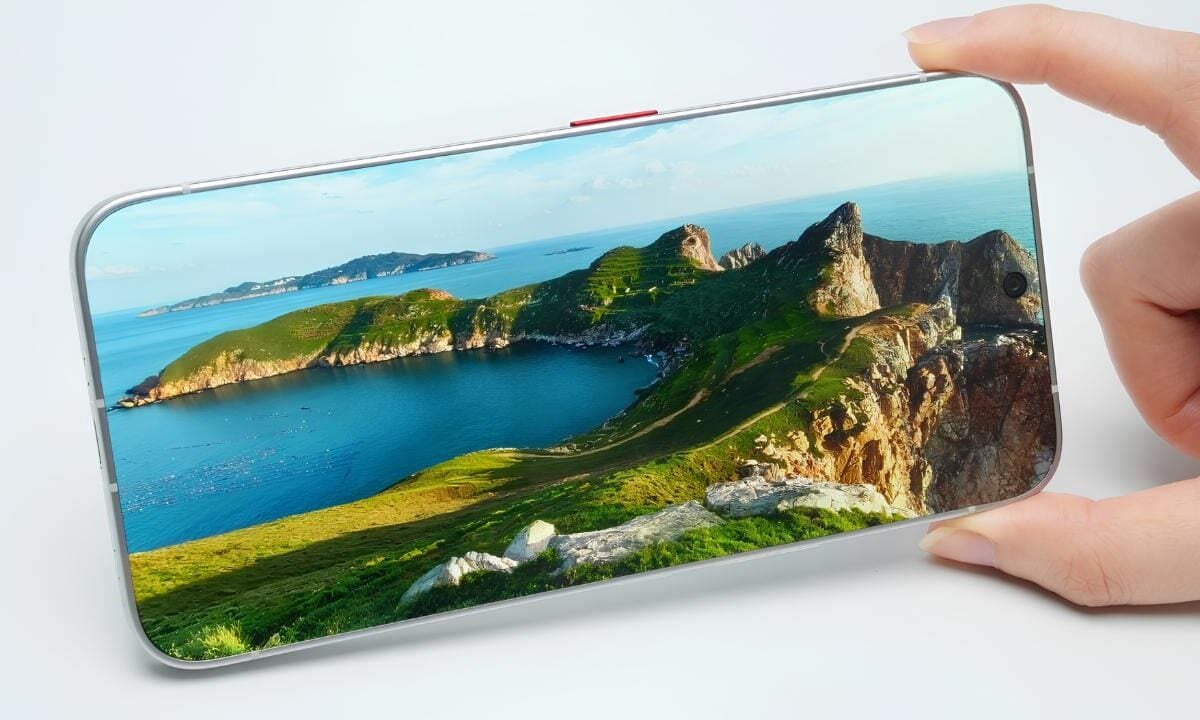 Tecno-no-bezel-phone