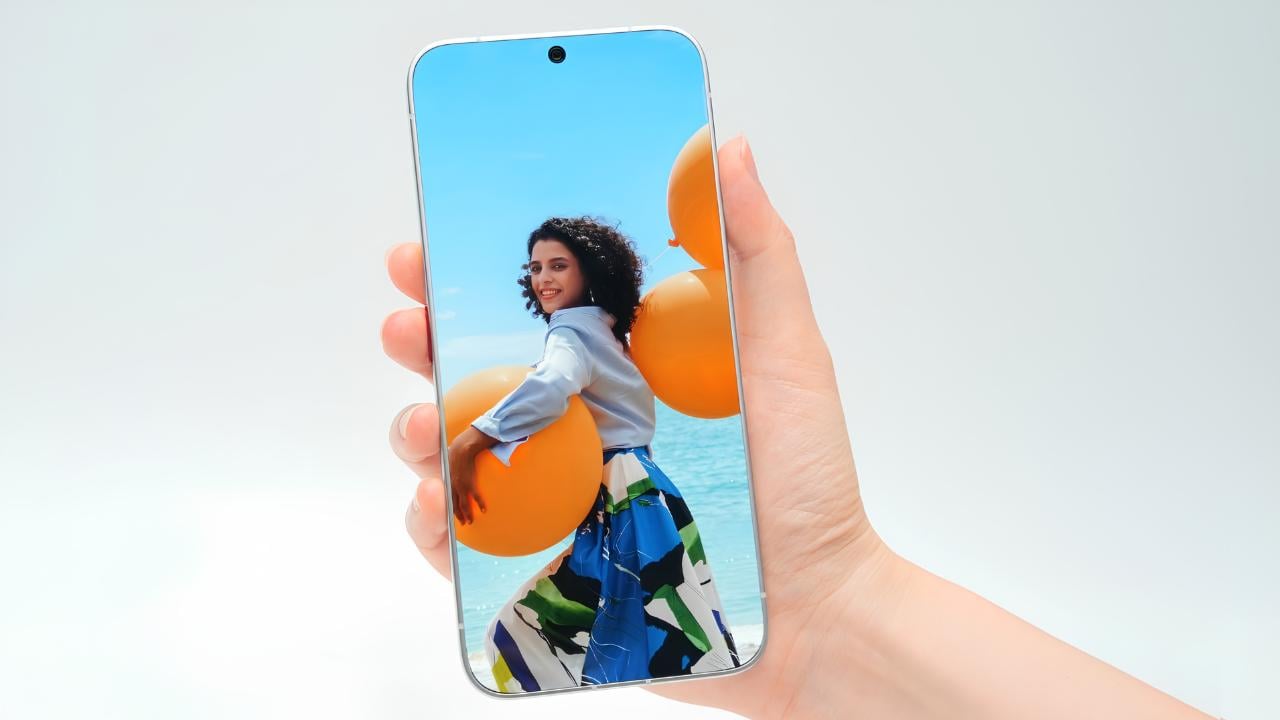 Tecno-no-bezel-phone