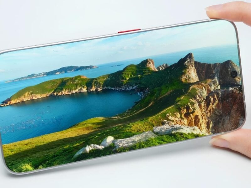 Tecno-no-bezel-phone