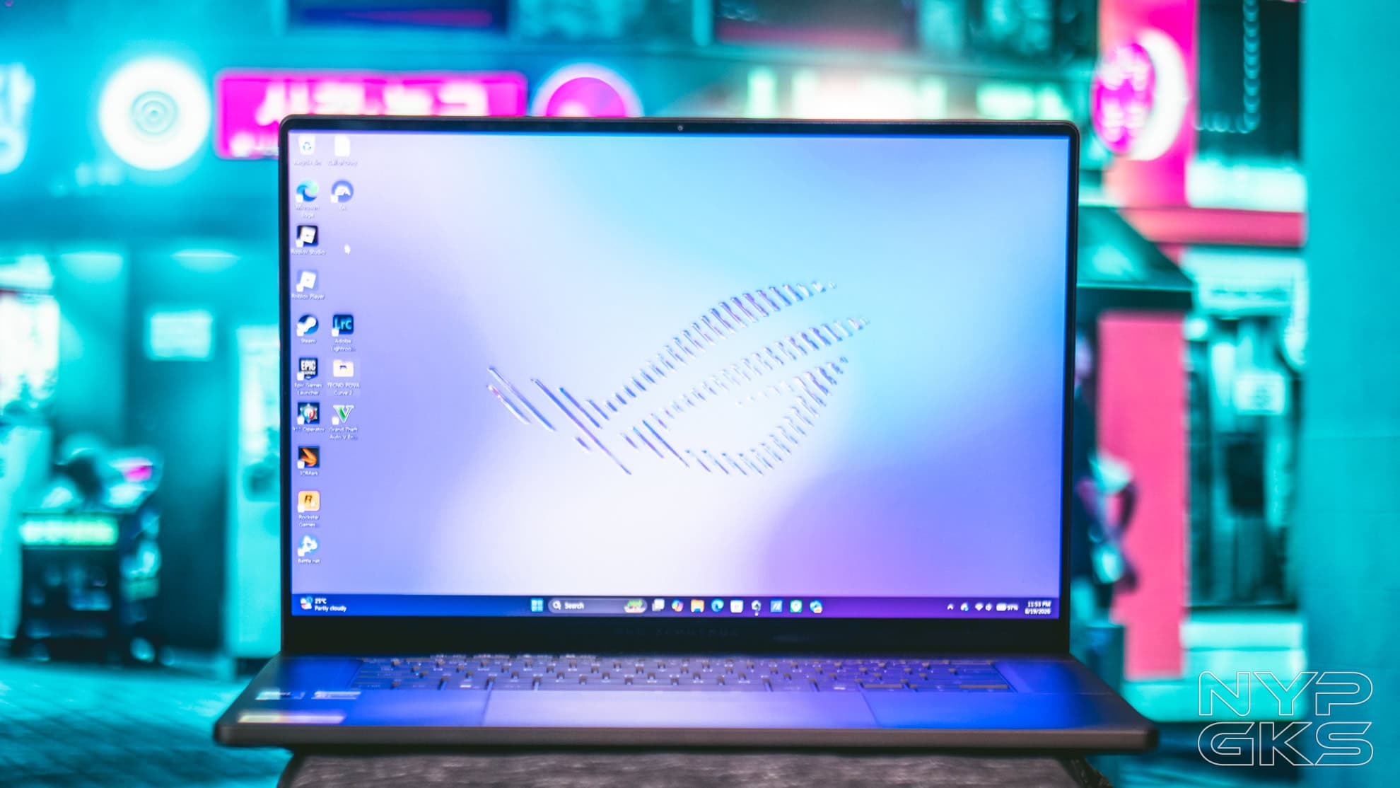 ASUS-ROG-Zephyrus-G16-Display-Settings