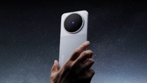 vivo X500 Pro Max: Dimensity 9600 Pro CPU, custom 50MP LYTIA L910 sensor, 8,000mAh battery
