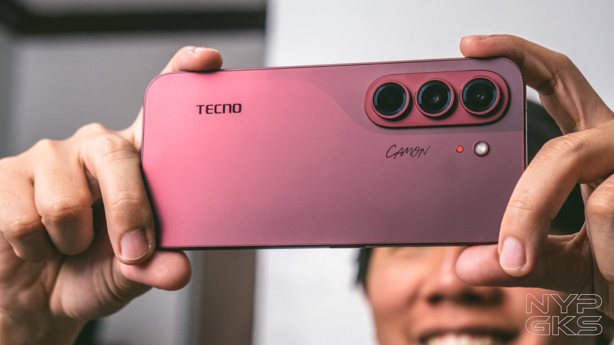 TECNO-CAMON-Slim-5G-5862
